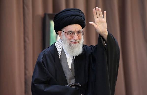 افتخار شیعه ❤️
اللهم احفظ قائدنا سید علی الحسینی الخامنه ای 😍