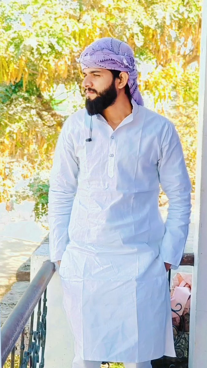 IshuShekh's tweet photo. # janabshekhishrar #ValentinesDay #SkyNani #الهلال #googleaccount https://t.co/4yliusNXXC