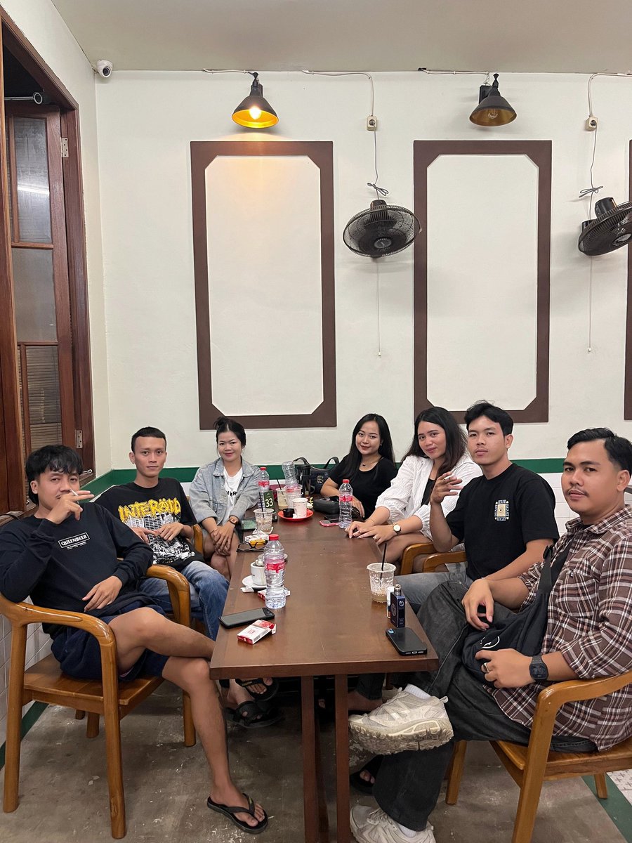 DION // ALDO (@__deathbois) on Twitter photo 