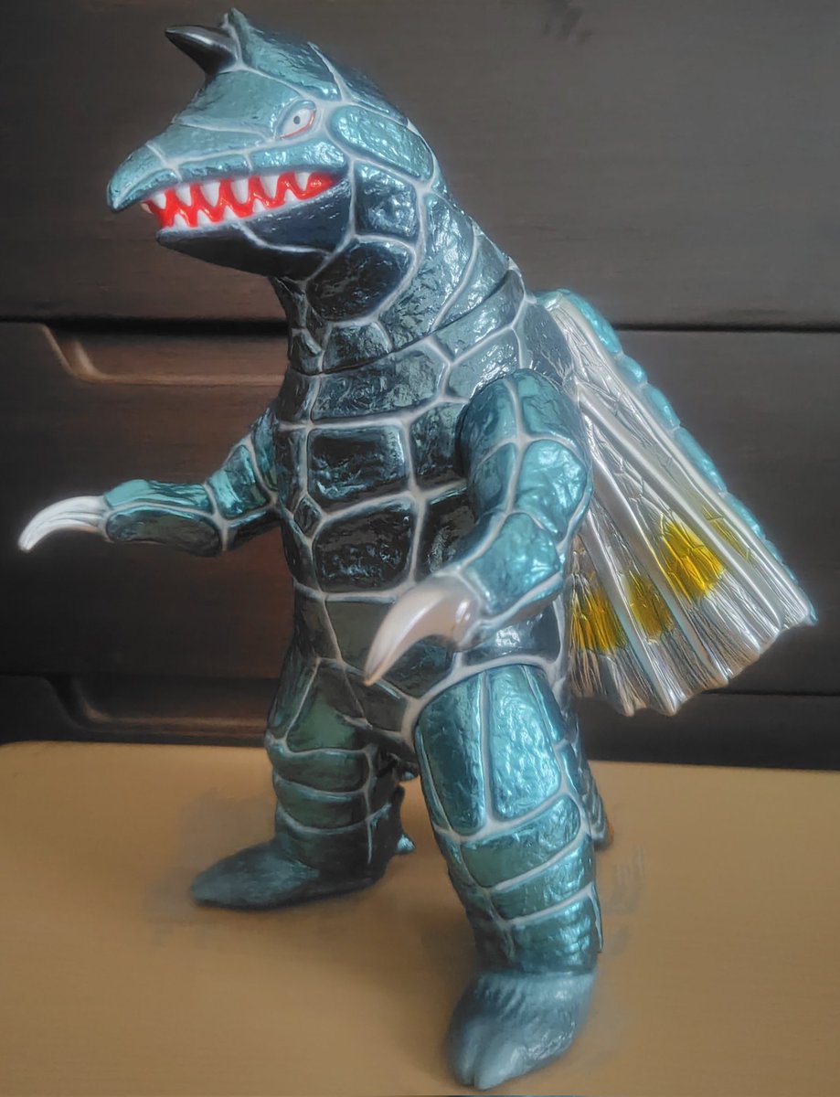 ドリームロケットの『怪獣大博覧会 ドラコ』が届いた！ 造形の良さも