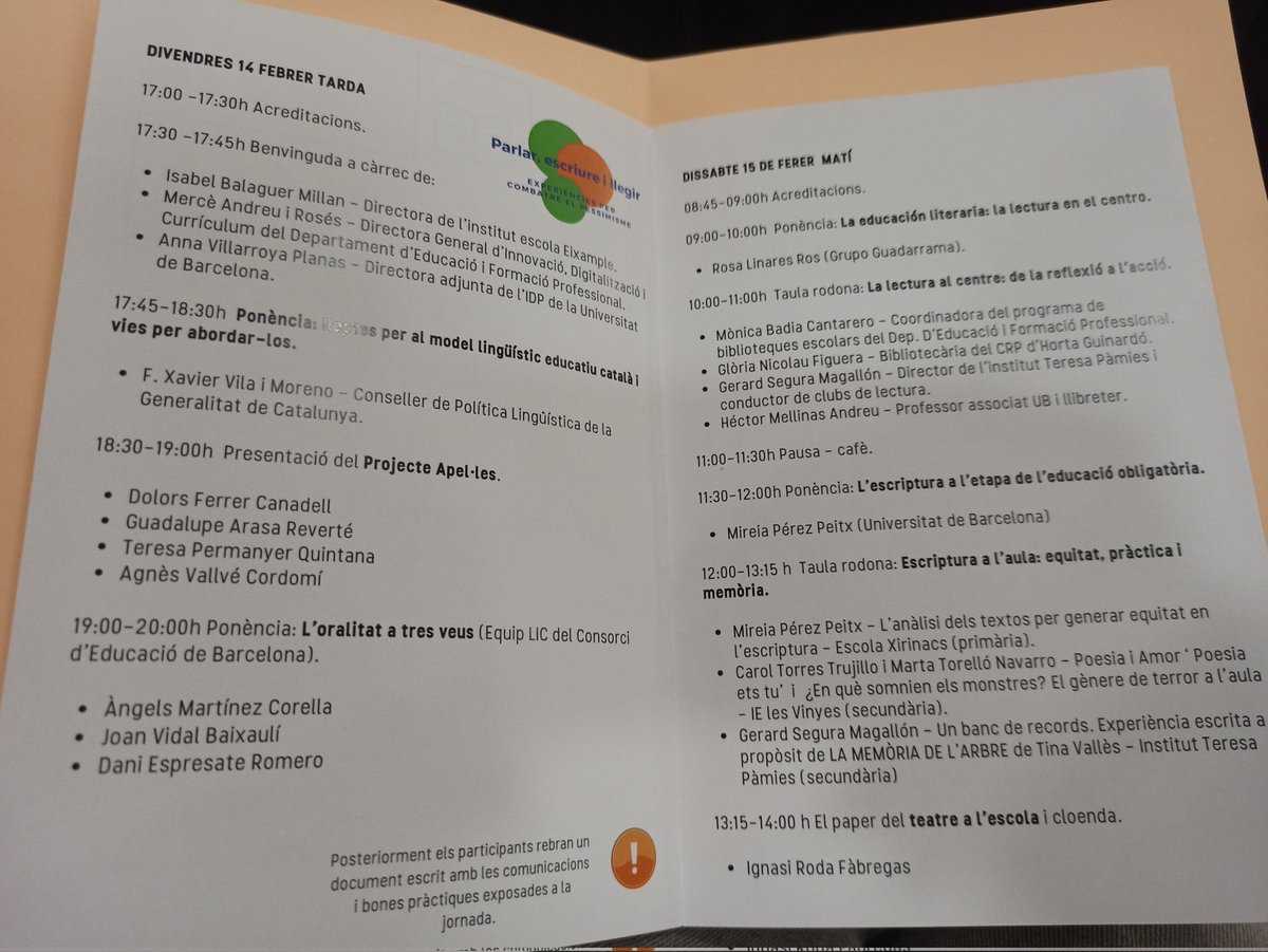 📢A la jornada "Parlar, escriure i llegir" de l'<a href="/idp_iceub/">idp-ub</a>, la nostra bibliotecària guia, la Glòria Nicolau, exposa com la biblioteca escolar pot esdevenir clau per per donar suport als aprenentatges i a la competència lectora amb exemples reals dels nostres centres 🌀📚