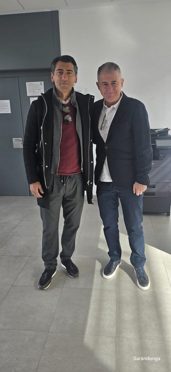 Pedro Ríos (@pedro_rios7) on Twitter photo Me ha alegrado mucho encontrarme de nuevo con unos de los entrenadores más influyentes en mi carrera profesional. Mucha suerte en tu nueva etapa Mister. <a href="/Alcaraz_Lucas/">Lucas Alcaraz</a> #RvoGranadaSanFernandoCD Me ha alegrado mucho encontrarme de nuevo con unos de los entrenadores más influyentes en mi carrera profesional. Mucha suerte en tu nueva etapa Mister. <a href="/Alcaraz_Lucas/">Lucas Alcaraz</a> #RvoGranadaSanFernandoCD