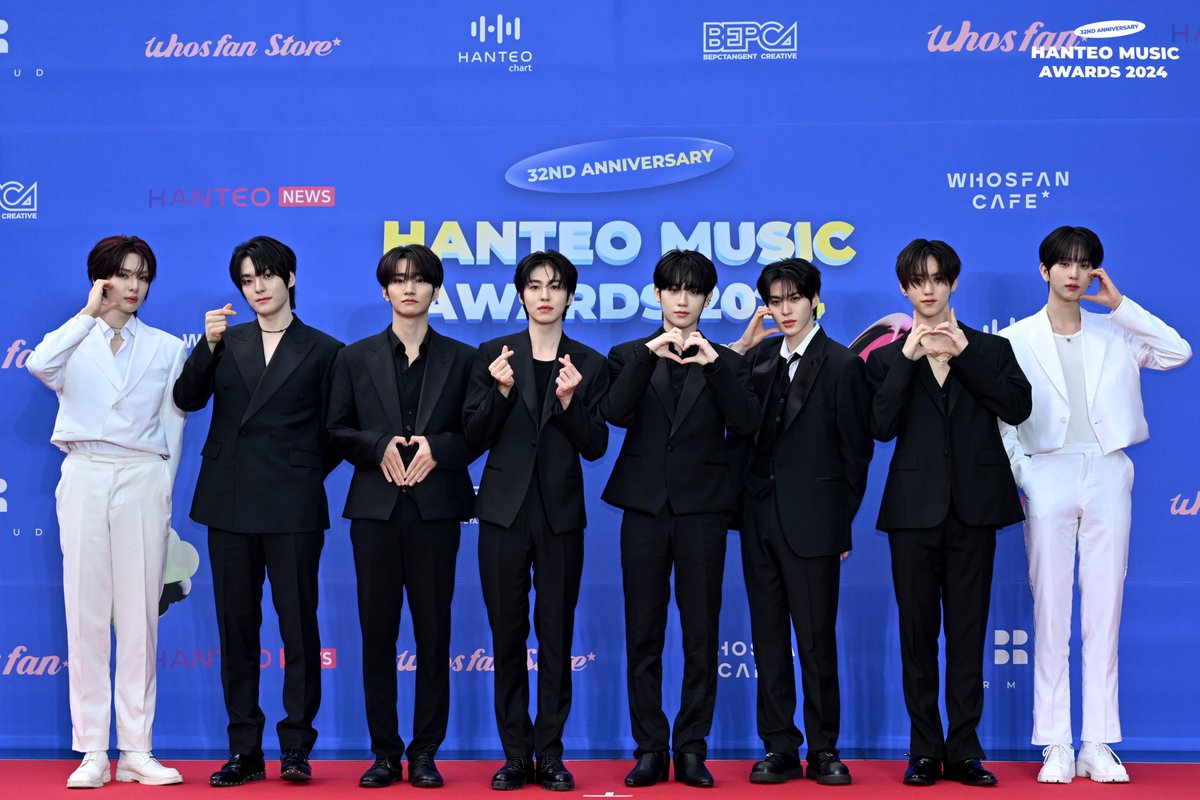 🏆#32주년한터뮤직어워즈2024

📸Behind - Red Carpet

#EPEX #이펙스

#한터뮤직어워즈
#HanteoMusicAwards
#HMA2024
<a href="/the_EPEX/">EPEX Official</a>