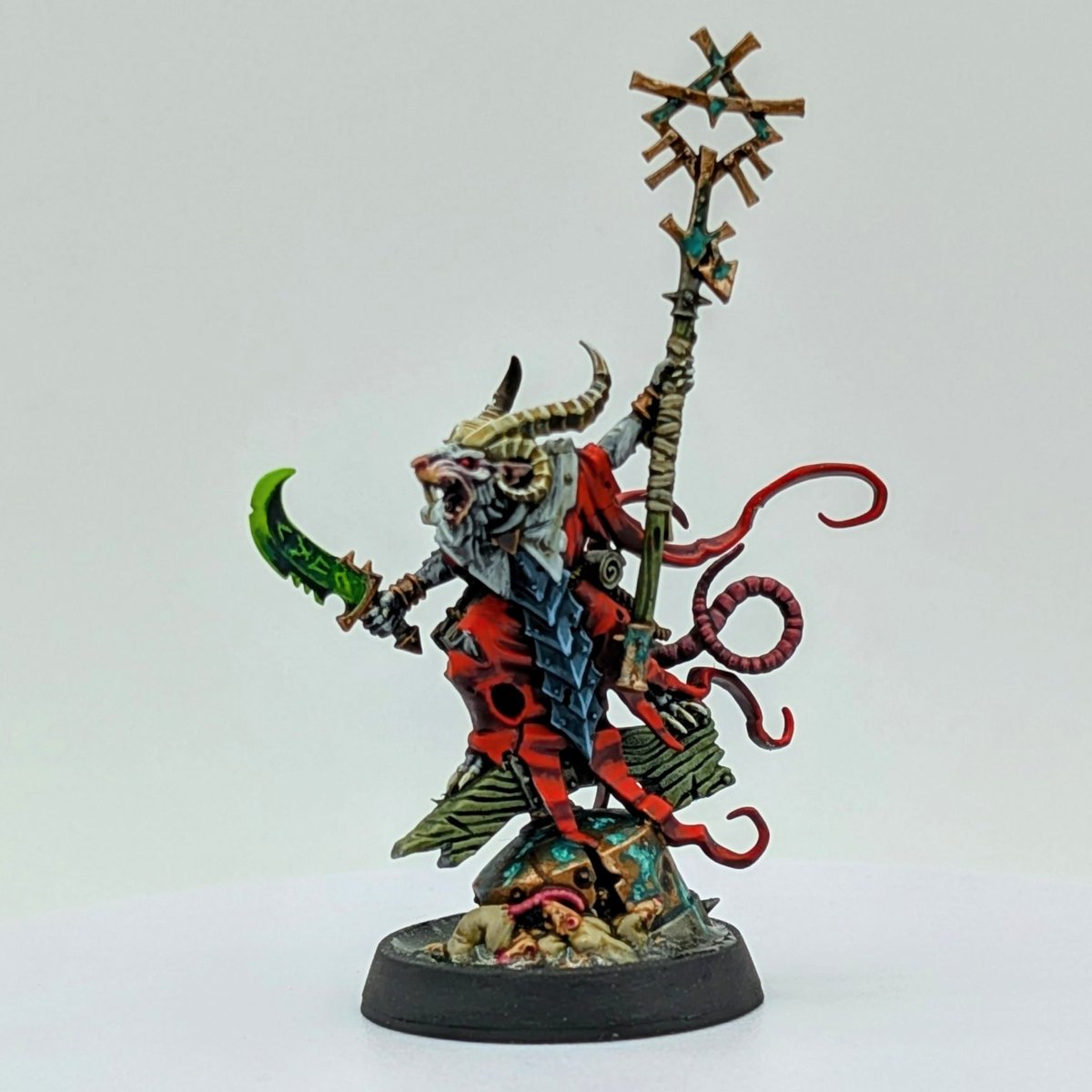 CoreGamesEvents's tweet image. Grey Seer for my new Skaven army. I do love a good saturated red.

#PaintingWarhammer #paintslam25 #Warmongers #aos #skaven
