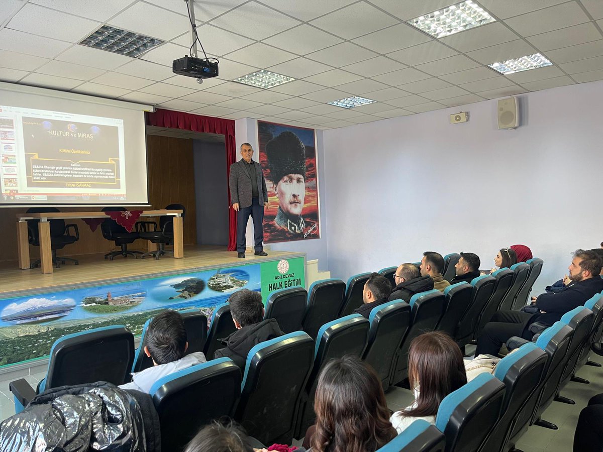 Yavuz BEŞKARDEŞ (@yavuzbekarde) on Twitter photo İlçemize yeni atanan öğretmenlere "Aday Öğretmen Uyum Eğitim Programı" kapsamında Yeni Yüzyıl Maarif Modeli, kültürel mirasımız ve ilçemizin tanıtımı ile ilgili olarak sohbet ettik. Eğitim ve öğretim sürecinde genç öğretmenlerimize başarılar diledik.
<a href="/tcmeb/">Millî Eğitim Bakanlığı</a>
<a href="/kayavedat7580/">Vedat Kaya</a> İlçemize yeni atanan öğretmenlere "Aday Öğretmen Uyum Eğitim Programı" kapsamında Yeni Yüzyıl Maarif Modeli, kültürel mirasımız ve ilçemizin tanıtımı ile ilgili olarak sohbet ettik. Eğitim ve öğretim sürecinde genç öğretmenlerimize başarılar diledik.
<a href="/tcmeb/">Millî Eğitim Bakanlığı</a>
<a href="/kayavedat7580/">Vedat Kaya</a>