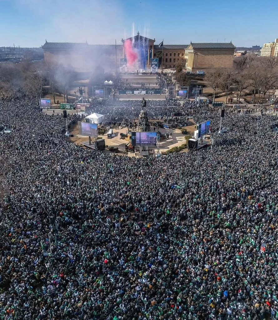 “Let’s shoot for 3!”

Eagles owner Jeffrey Lurie on the stage after the Eagles Super Bowl parade. What an incredible day in Philly yesterday with over 1 million people at the celebration for the Super Bowl champs.