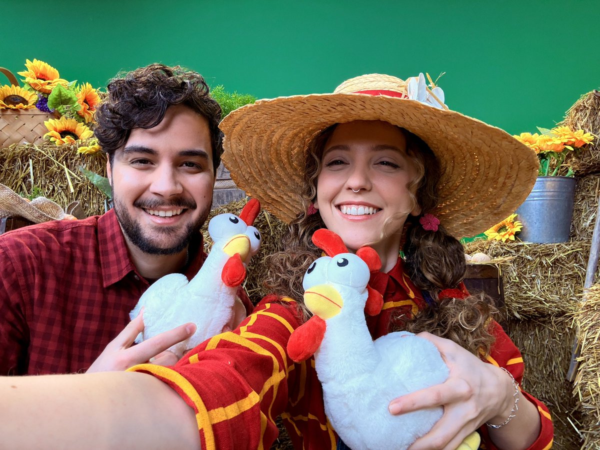 Squad duo 🩷

Welcome to the team, <a href="/AdrianFromSquad/">Adrian</a>! 🎊