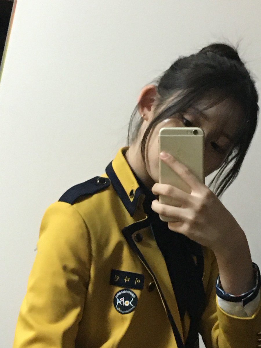 roraleef's tweet image. New year, new goals—let’s make it count! 🌟