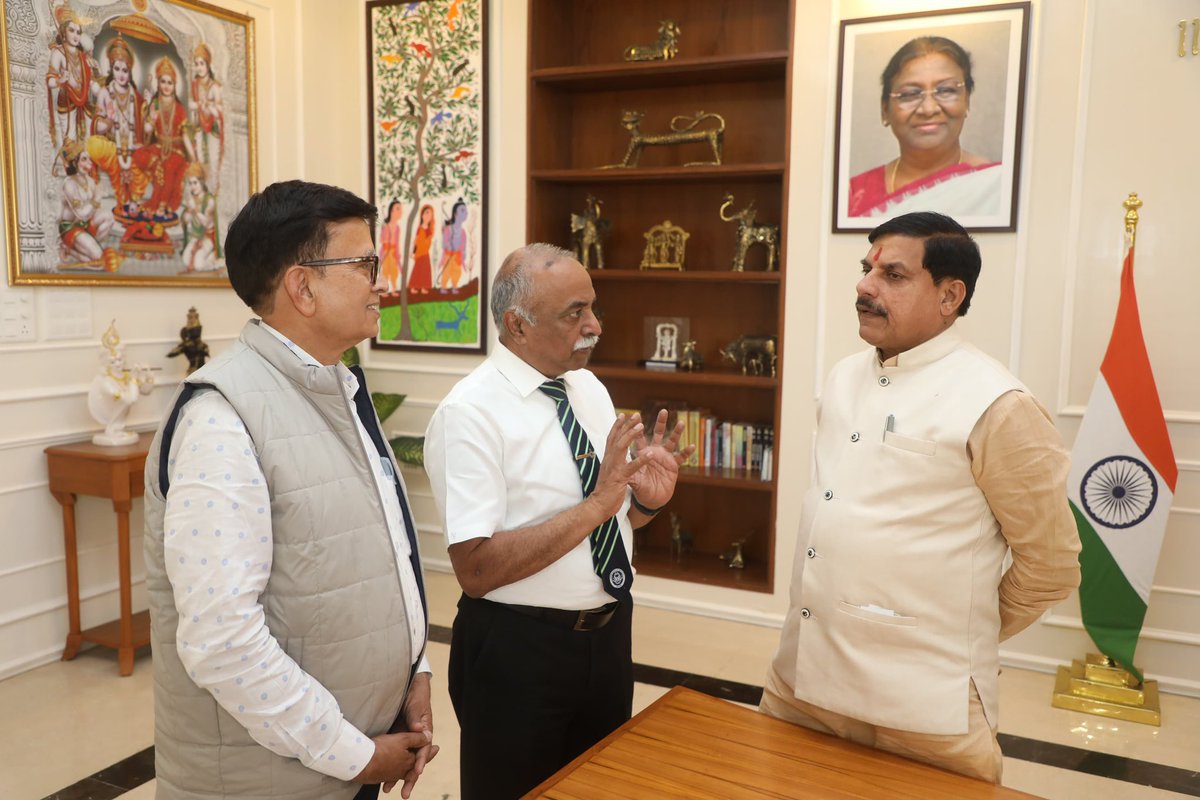 Dr Dinesh Pendharkar MD PhD FASCO (@dpendharkar) on Twitter photo Thankful to <a href="/DrMohanYadav51/">Dr Mohan Yadav</a> <a href="/CMMadhyaPradesh/">Chief Minister, MP</a> for giving an opportunity to to discuss way forward for MP cancer services. Thanked him for giving opportunity to initiate and establish District Cancer Care Program over 11years. Move by <a href="/MoHFW_INDIA/">Ministry of Health</a> in budget will expand it Thankful to <a href="/DrMohanYadav51/">Dr Mohan Yadav</a> <a href="/CMMadhyaPradesh/">Chief Minister, MP</a> for giving an opportunity to to discuss way forward for MP cancer services. Thanked him for giving opportunity to initiate and establish District Cancer Care Program over 11years. Move by <a href="/MoHFW_INDIA/">Ministry of Health</a> in budget will expand it