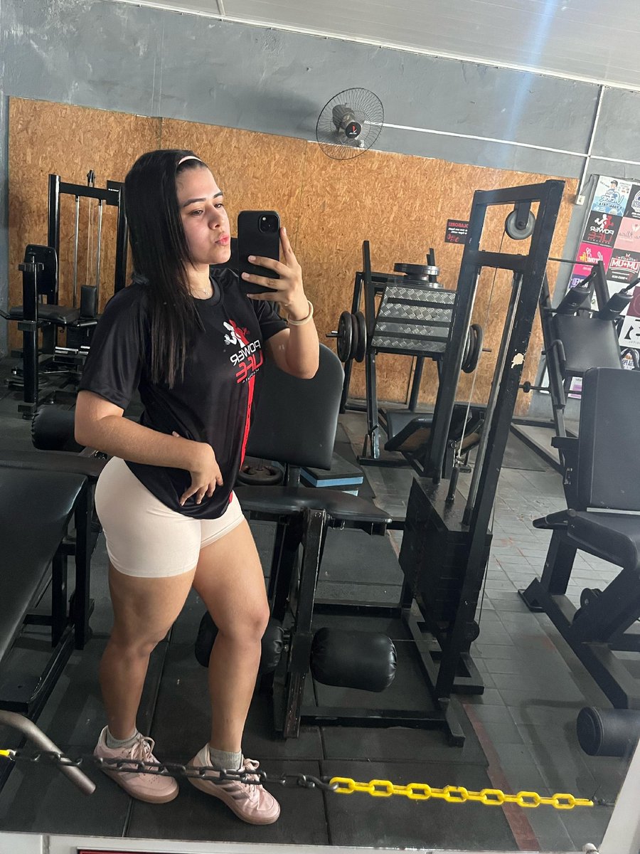EricaLeticiaaaa's tweet photo. 1% todo dia https://t.co/905ePYVeKM