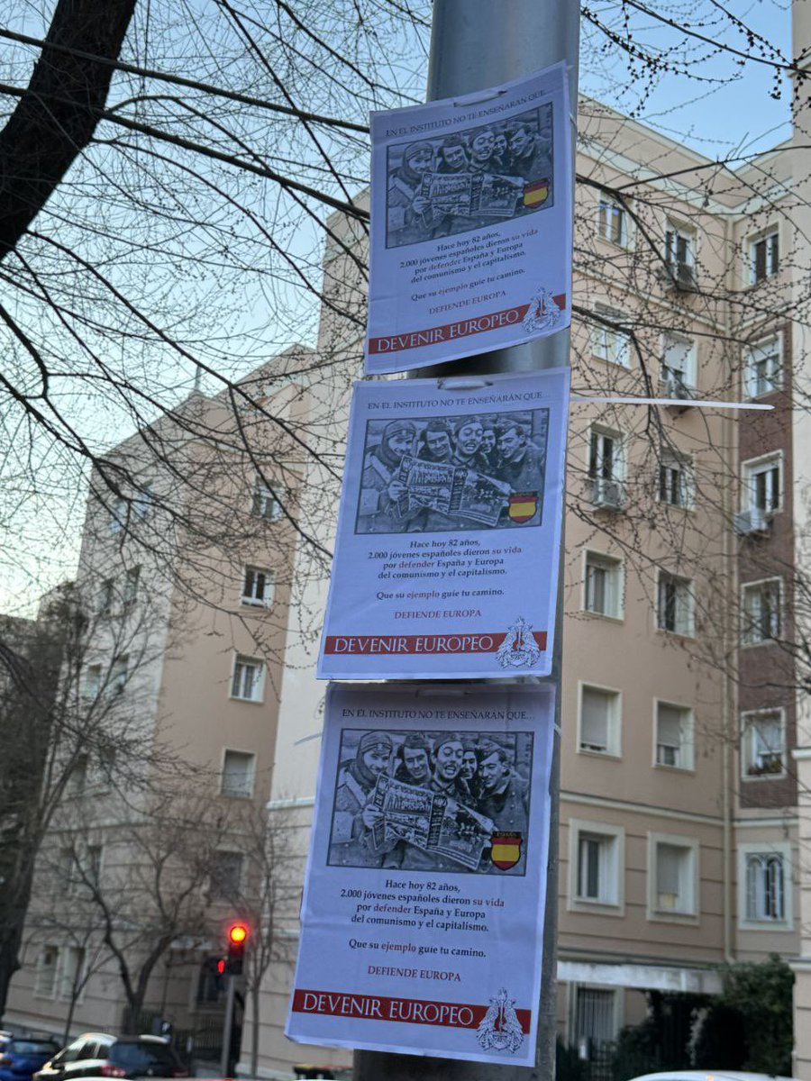 samuraioccident's tweet photo. ⚔️ @devenireuropeo recuerda a los miles de españoles que fueron a luchar contra el comunismo encuadrados en la División Azul.
📣 Cambio de calles, carteles y pancartas en su memoria.
“Duro es el enemigo y muy duro es el invierno ruso, pero no importa, más dura es mi raza”
Agustín Muñoz Grandes.