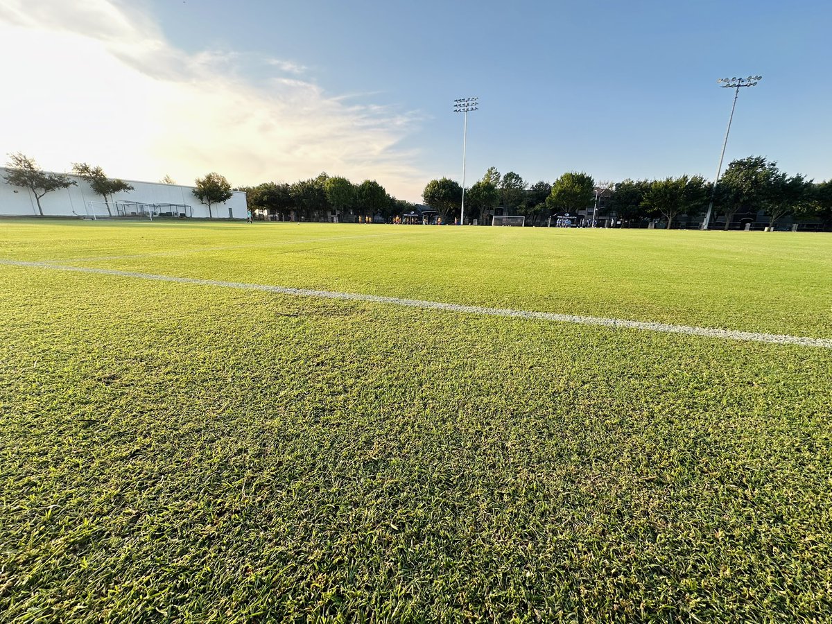 stingblkRL_10G's tweet photo. No matter where life takes you, the pitch will always be home—a place where memories live forever. Thank you always Sting Soccer Complex. 

#wearesting #braveboldone #ecnlrl #ecnl #ecnlgirls #bethefavored #stingblack #stingfamily #pitchperfect
#thebeautifulgame #stingsoccer https://t.co/JJ5kKvGa6j