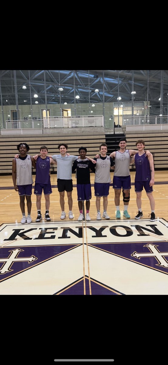 SENIOR DAY! Come on down to Tomsich Arena at 2:00PM to celebrate our seven seniors as we take on Wabash during our last home game of the season!