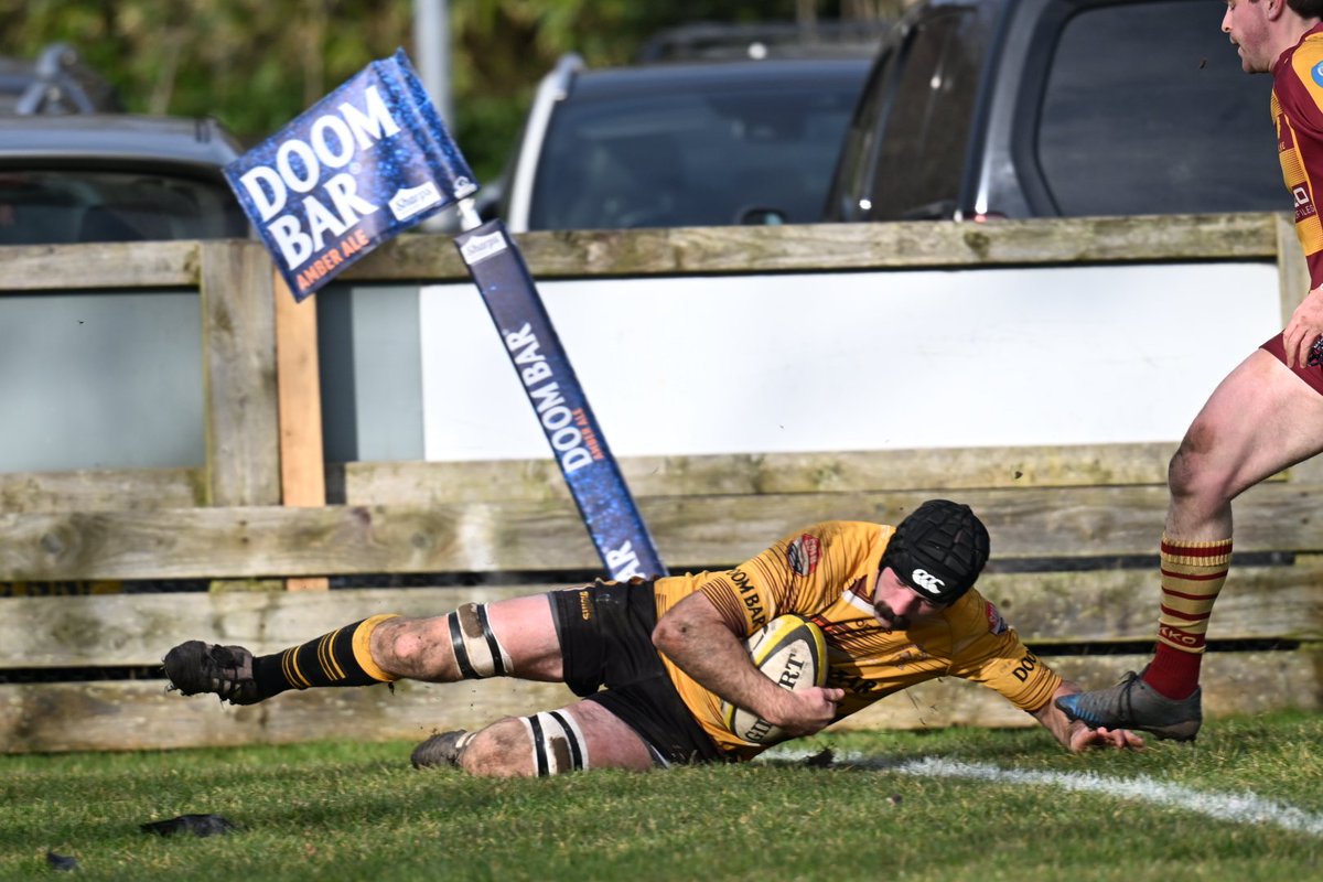 Adrian Langdon (@maxshearwater) on Twitter photo Full time: Wadebridge Camels 36 v Okehampton 21.
Camels' Mark Grubb crosses the whitewash for a try. <a href="/camelsRFC/">wadebridge</a> <a href="/swsportsnews/">South West Sports News</a> <a href="/pastitref/">CornwallRugbyRefs</a> Full time: Wadebridge Camels 36 v Okehampton 21.
Camels' Mark Grubb crosses the whitewash for a try. <a href="/camelsRFC/">wadebridge</a> <a href="/swsportsnews/">South West Sports News</a> <a href="/pastitref/">CornwallRugbyRefs</a>