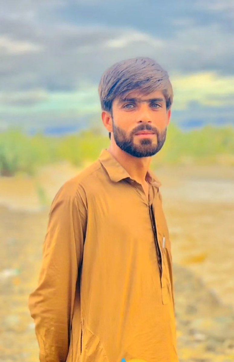 NisarNo25043140's tweet photo. Adnan baloch from  Awaran gishkore kolwa was disapeared by security forces from his home at 12,nov,2024 .he is still in the  illegal custody of forces and not presented into court  .kindly raise voice for him .
#ReleaseAdnanbaloch
 @SammiBaluch @SabihaBaloch_ 
@BalochYakjehtiC https://t.co/thS9k5Qkek