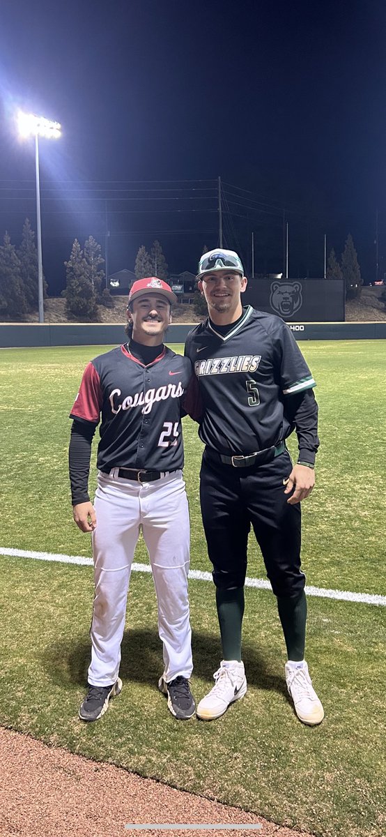 NWF Baseball (@nwfraiders_bsb) on Twitter photo Couple Raiders competing in Lawrenceville last night! Go have a great year fellas!! <a href="/MasonJanz/">Mason Janz</a> <a href="/PaulWinlandJr/">Paul Winland Jr</a>
#Raiders #Dawgs Couple Raiders competing in Lawrenceville last night! Go have a great year fellas!! <a href="/MasonJanz/">Mason Janz</a> <a href="/PaulWinlandJr/">Paul Winland Jr</a>
#Raiders #Dawgs