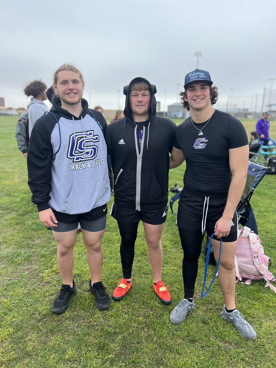 Shot Put complete with 3 new PRs 💪🏻

Kaden Keller
<a href="/FarrellChaarlie/">Charlie Farrell</a> 5th place - 48-0.5
<a href="/Davislogan_05/">Davis Gardner</a> 7th place - 45-6