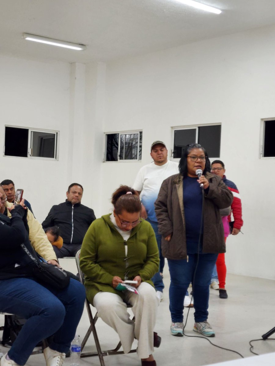 ForoCondominal's tweet image. 🚓🚧🔊 FORO DE SEGURIDAD PÚBLICA, PASEO DE LOS SAUCES, FRACCIONAMIENTOS Y CONDOMINIOS
La participación de los condóminos fue muy activa, se realizaron propuestas para el mejoramiento de la Seguridad, así mismo se arrancará un programa para Fraccionamientos y Condominios.