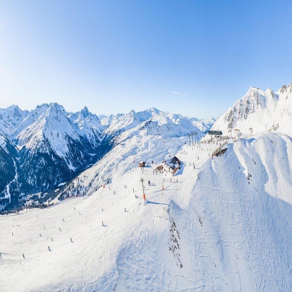 You don’t need to be an expert to ski in Europe … 

stayadventurous.com/2025/01/top-eu… 

#ski #europe #travel #stayadventurous  #bestskiresorts