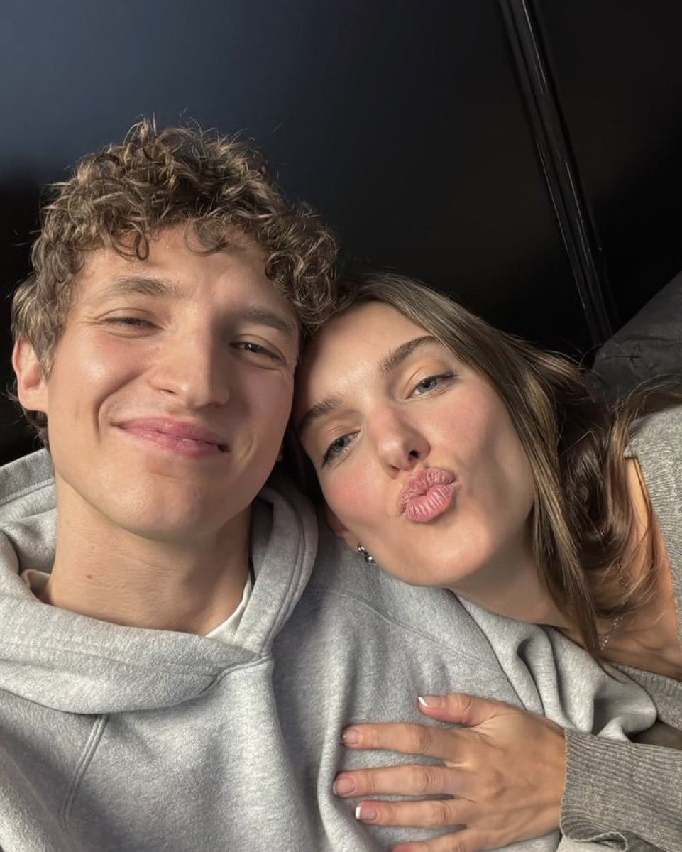 thlliaa's tweet image. j’ai trop d’amour pour eux