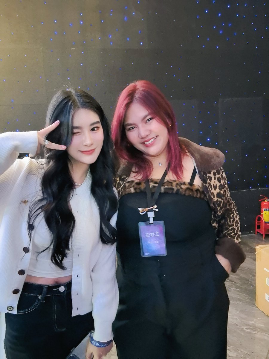 YINA🫧 พิมพ์ประภา tweet media