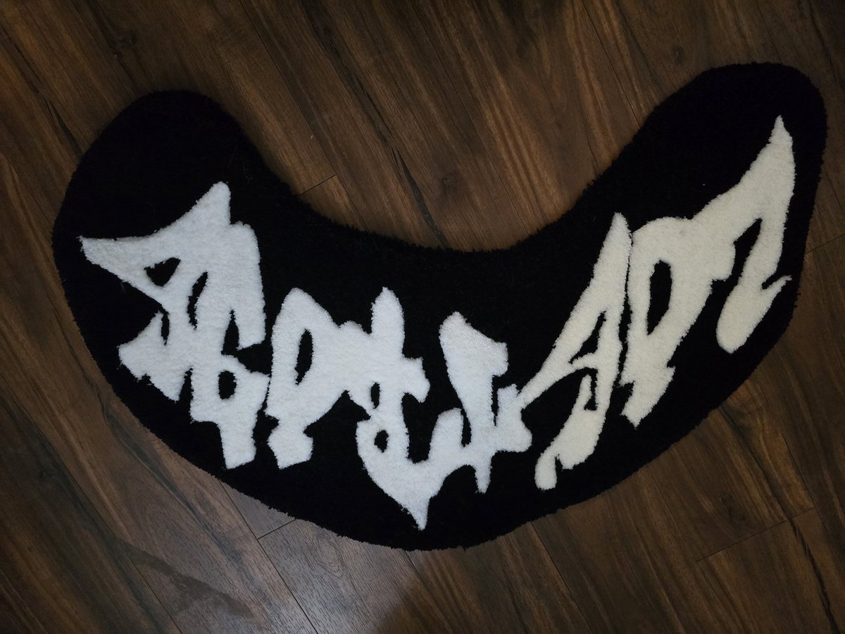 brojsimpson77's tweet photo. Been crafting rugs lately. #rugtufting #tuft #pokemon #raiders #gangar #mushroom #crafting #GIJoe https://t.co/lmumzNKukv