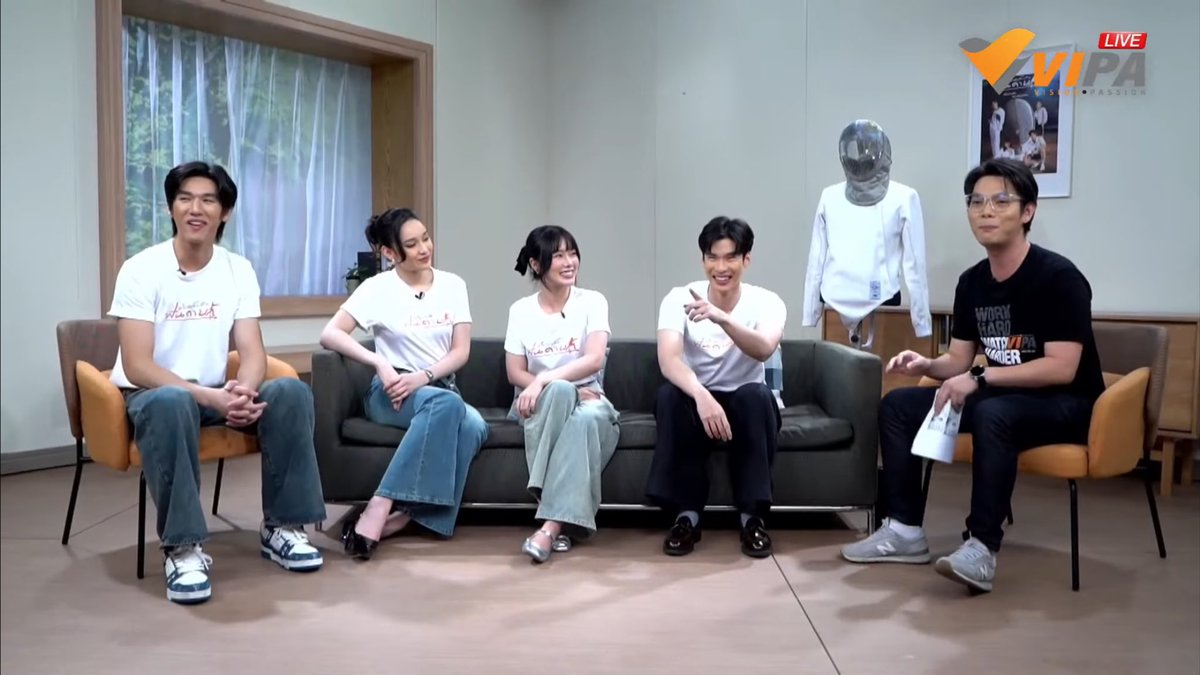 Onn_anp13's tweet image. ฟังไม่ทัน มอสได้ฉายาอะไรนะ ขออีกที

@mos_psl #moslhong 
#ฝันของฉันคือฟันดาบ
#VIPAvROOM