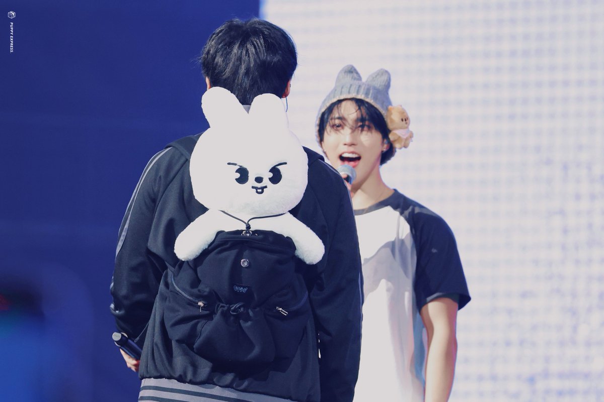 puppiexpress's tweet photo. 250215 SKZ 5TH FM

‘I wanna stay with you’

#한밍 #minsung
#한 #HAN #리노 #LeeKnow
#StrayKids #스트레이키즈
#SKZ_5TH_FANMEETING https://t.co/zpLBsW84Lw