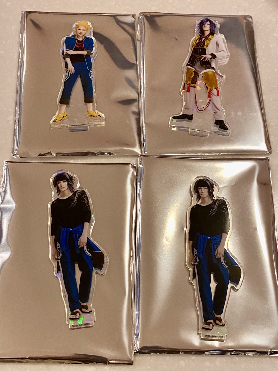 7_7atsuki's tweet photo. 【譲渡】
刀ステ　十口伝　アクスタ　アクリルスタンド

譲: ソハヤノツルキ、大典太光世
求: 900円/個（2つ以上まとめての場合-100円）

20, 26, 27, 28 もしくは別日都内手渡し。
検索からでもお声がけください。 https://t.co/DHQ78t7c2x