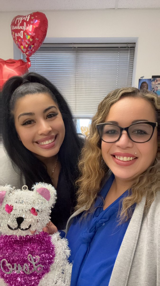 Latasha Burgos (@latashaburgos) on Twitter photo The bees 🐝 At Mundy street celebrating Valentine’s Day. <a href="/coriinthe/">CoriintheHouse</a> <a href="/Mike_V_Lamb/">Mike Lamb</a> <a href="/_MightyMAS/">Mid-Atlantic States Team</a> <a href="/ChipsterA111/">Chip Acri</a> <a href="/404girl/">Betsy Francis</a> <a href="/ATT/">AT&T</a> The bees 🐝 At Mundy street celebrating Valentine’s Day. <a href="/coriinthe/">CoriintheHouse</a> <a href="/Mike_V_Lamb/">Mike Lamb</a> <a href="/_MightyMAS/">Mid-Atlantic States Team</a> <a href="/ChipsterA111/">Chip Acri</a> <a href="/404girl/">Betsy Francis</a> <a href="/ATT/">AT&T</a>