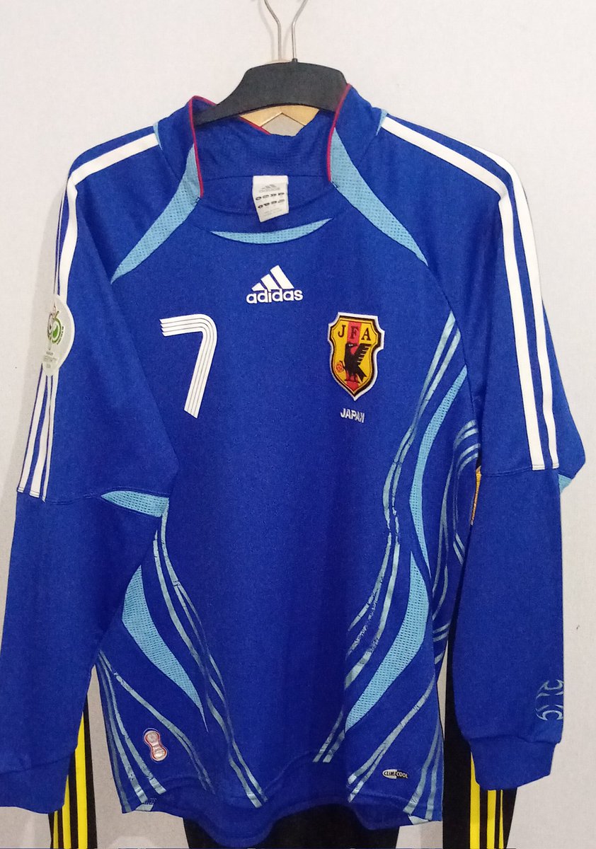 yanindraprst's tweet photo. @Jerseyforum #jersey4sale
WTS :

- Liverpool Lemon Techfit, L, Exc, 1500k
- Japan, S, Exc, 1000k
- Referee KFA, S, Likenew, 100k
- PSG, M, PI, Exc, 400k

Negotiable 
Markerplace/Rekber
0895-6172-83888
Thanks Min 🙏 https://t.co/2vDyqbPJrF