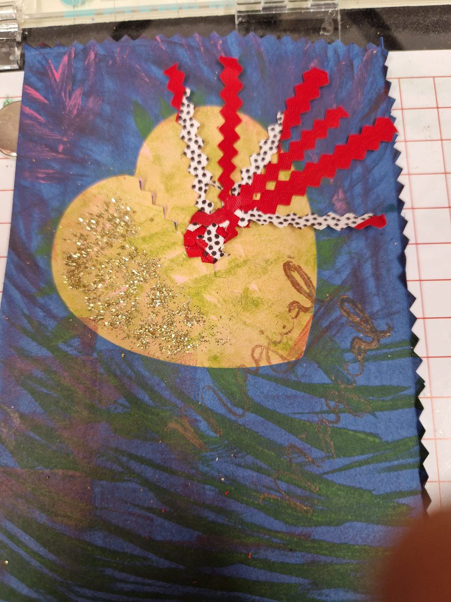 LuhocEnterprise's tweet photo. Love for your neighbour and community without conditions is the voice of togetherness. With hope you all have a special #Valentinesday2025 celebration
#Benice #BeKind #Becaring #SupportEachOthers https://t.co/cRecV2EQiR