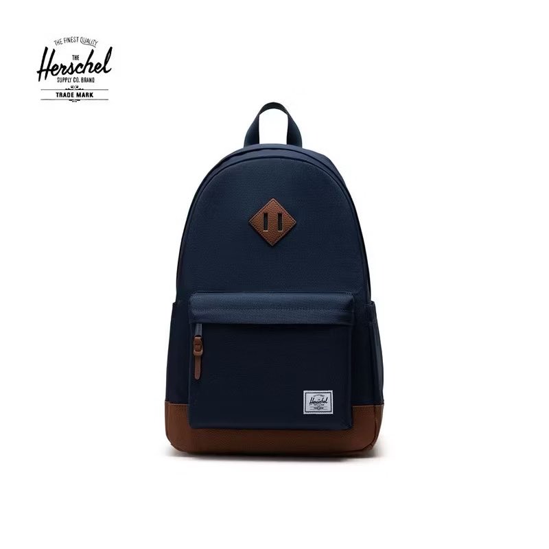 BarbzzK's tweet photo. Looks good for Riley’s bag 💼 
https://t.co/wDon80kKYp https://t.co/nTyyn7gAxN