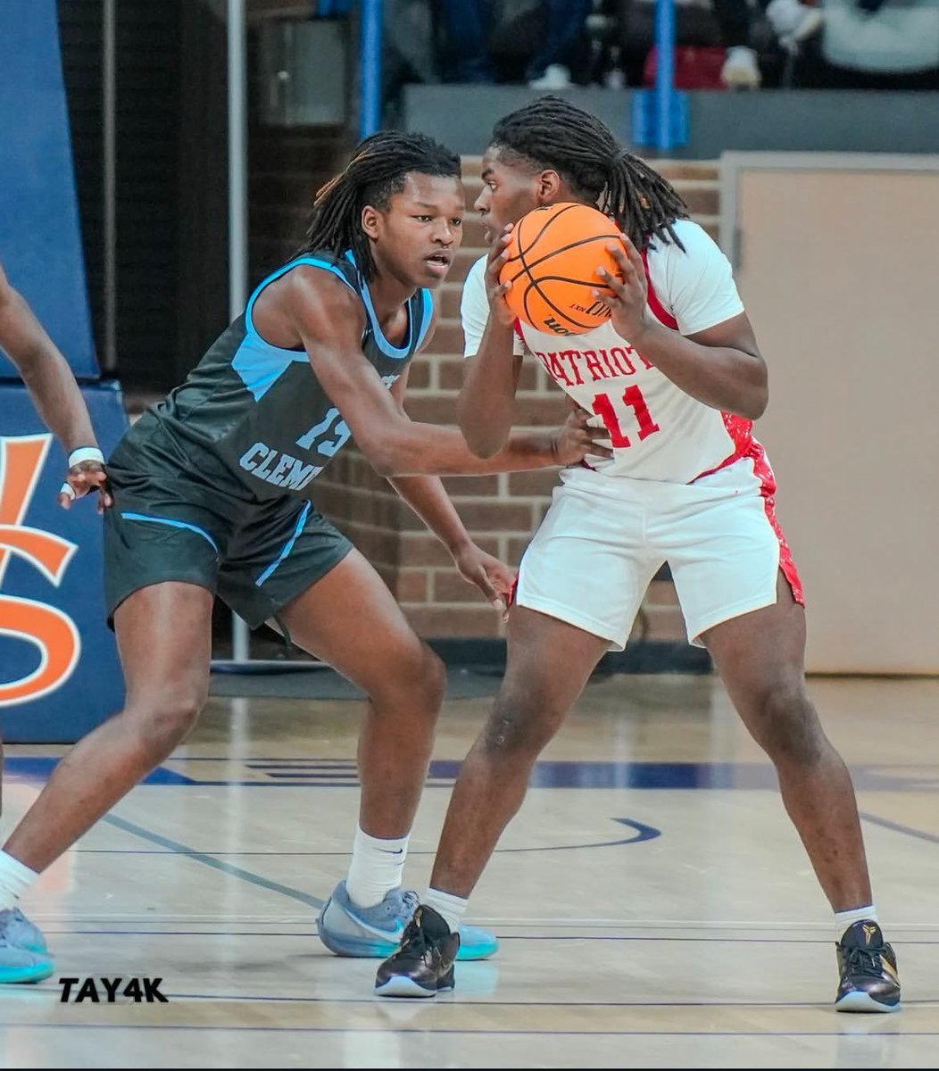 Hillcrest advances to the elite eight round behind Pj’s 15pts 4 rebounds 2 steals 2 blocks 3 assists, Osa added 12pts and Jacob went 10/10 from the charity strike m, ended up with 10pt. Hillcrest will host Florence high school. Pats 25-7 record