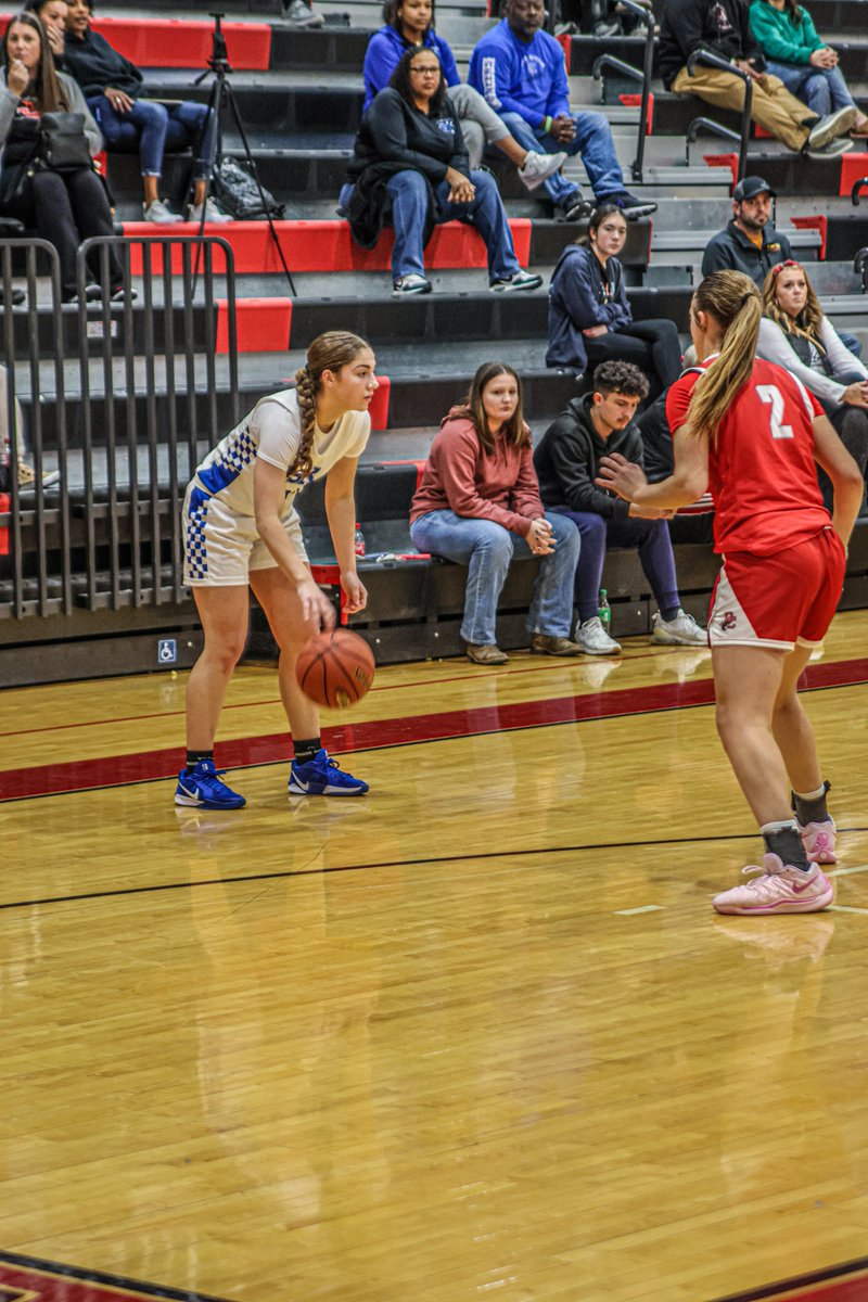 Alyx White (@alyxwhite_) on Twitter photo <a href="/SKLPBasketball/">Simon Kenton Lady Pioneers ๐</a> ended Sacred Heartโs 92-game win streak last night in an OT thriller with <a href="/BrynliPernell/">Brynli Pernell</a> dropping 22 points (7/12 FG, 4/7 3-PT FG, 4/5 FT) & <a href="/bellaoberr/">Bella Ober</a> adding 21 points (7/11 FG, 3/6 3-PT FG)๐
<a href="/08HaylieWebb/">HaylieWebb.32</a> & <a href="/Annakelch23/">Anna</a> also finished in double figures with 13 <a href="/SKLPBasketball/">Simon Kenton Lady Pioneers ๐</a> ended Sacred Heartโs 92-game win streak last night in an OT thriller with <a href="/BrynliPernell/">Brynli Pernell</a> dropping 22 points (7/12 FG, 4/7 3-PT FG, 4/5 FT) & <a href="/bellaoberr/">Bella Ober</a> adding 21 points (7/11 FG, 3/6 3-PT FG)๐
<a href="/08HaylieWebb/">HaylieWebb.32</a> & <a href="/Annakelch23/">Anna</a> also finished in double figures with 13