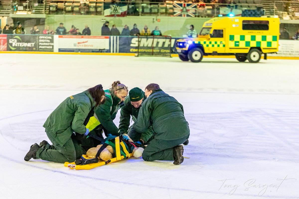 MK Lightning Ice Hockey tweet media