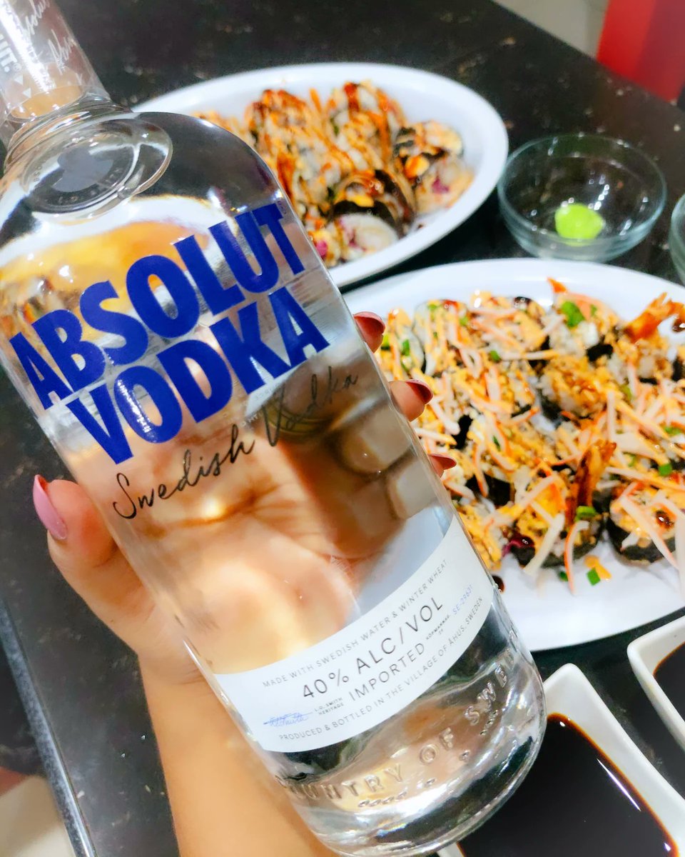 ChelsiDcassi's tweet image. Last night. 🙃