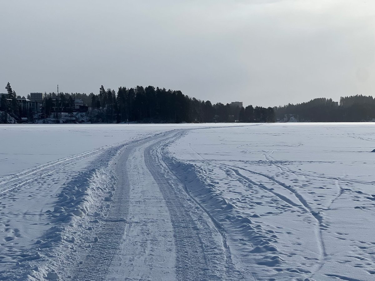 Talvinen ulkoiluvinkki: Saaristokaupungissa reitit nyt aurattuina – sukset, luistimet, pulkat ja potkukelkat esiin, ja nauttimaan talven taikaa! #TalvenRiemua #Ulkoilu #muailmannapa <a href="/Kuopionkaupunki/">Kuopion kaupunki</a>