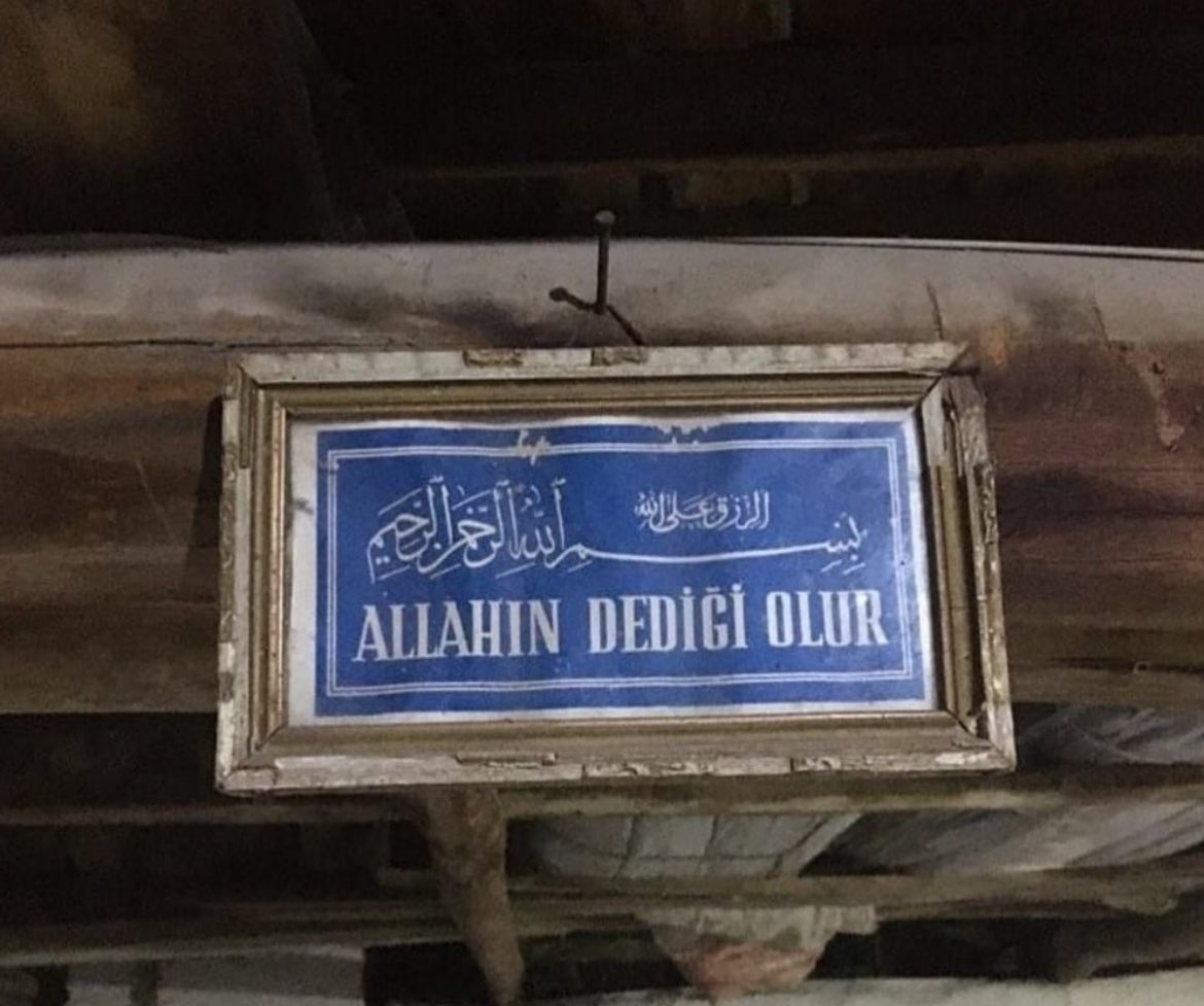 YEK (@yektenhayatlar) on Twitter photo 