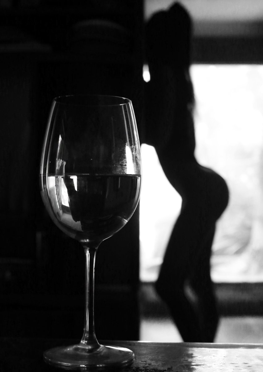 #bnwphotography #nudeart #photographer #sensuality #NOIR