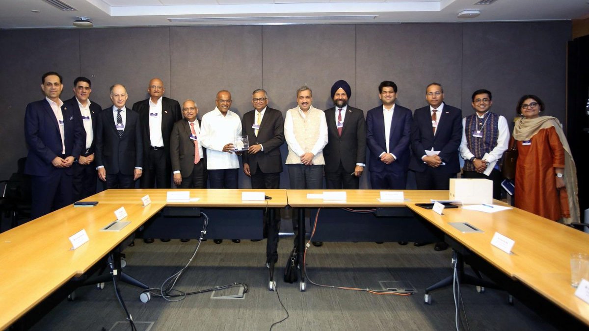 The CII Core Group on Singapore called on <a href="/kshanmugam/">K.Shanmugam SC</a>, Minister for Home and Minster for Law of the Republic of Singapore on 14 February 2025. Discussions focussed on growing India - Singapore ties and emerging opportunities for both sides.
The CII Core Group on the Singapore