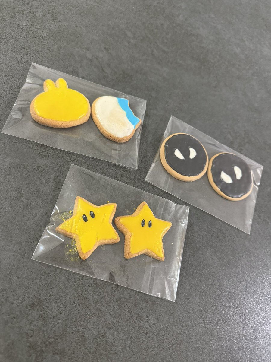KakakaBte's tweet photo. バレンタインクッキー🍪
ハチワレうさぎヴェノムにマリオスター
オデの好きなものばかり…
ありがとう
#バレンタイン https://t.co/QSRRUjwGMs