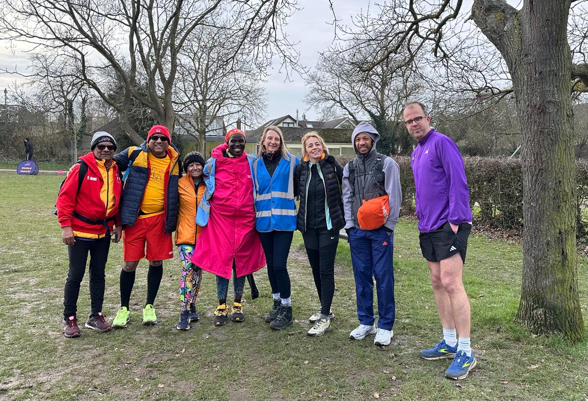 Ocaka's tweet image. Our second 2025 @parkrunUK meetup with my friends  @DanBassrunner @jamesbenjamins and Tim at Wickford Memorial Parkrun 🧡

A massive thank you to all the volunteers🙏🏾

#loveparkrun 
@burgessparkrun
@herspirituk 
@UKRunChat 
@cancer5kYourWay
@actionhappiness 
#runningwithfriends