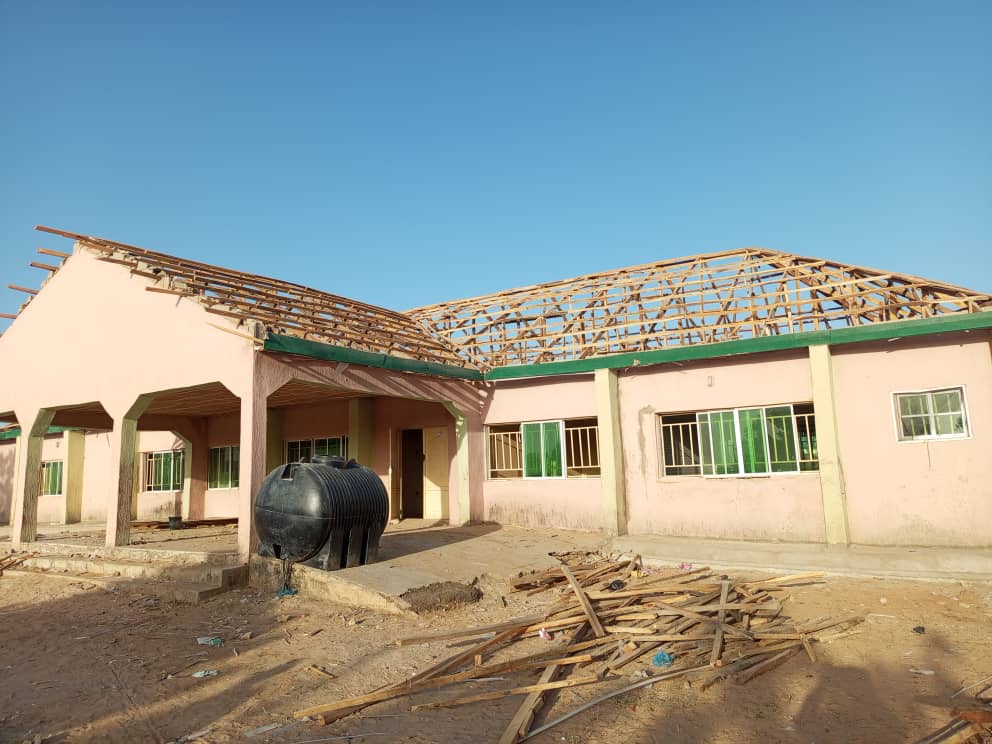 ChiranjibiPPP's tweet image. We can do! Speedy progress in #implementation of #climate #resilient  #healthcare facility in @KanostateNg! Started with climate #Risk assessment #CRIBS a few months ago, and subsequent intervention design/implementation. Thanks to @UKinNigeria for support.