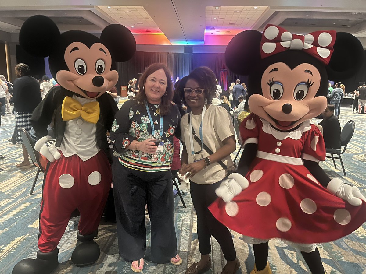 Having a great time learning at the Beyond School Hours conference! The warm weather is a bonus ☀️ 
#beyondschoolhours