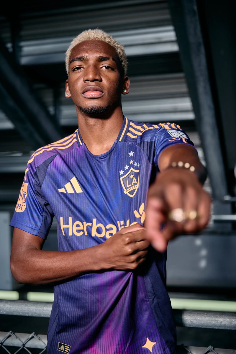 LA Galaxy (#LAGalaxy #MLS) have revealed the RIZON Kit, their 2025