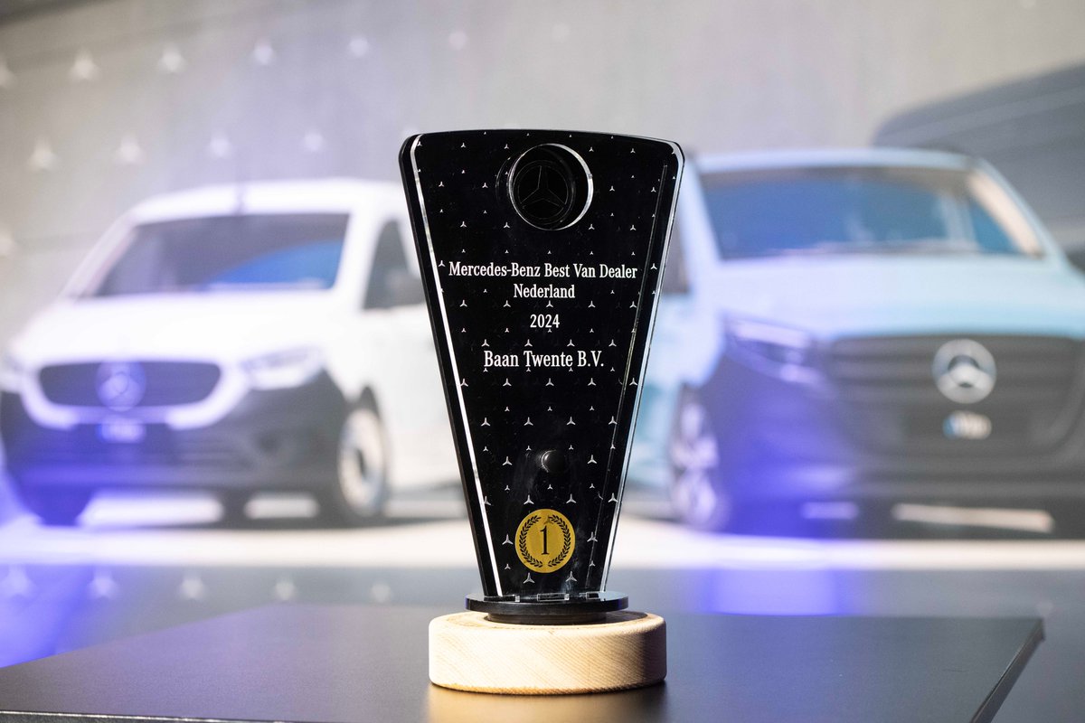 Baan Twente wederom aan kop als beste Mercedes-Benz bedrijfswagendealer van Nederland

twentejournaal.nl/artikel/44875-…

#mercedes #bedrijfswagen #baantwente #bestevannederland #ondernemer #bestelwagen  #werkbus #truck #auto #opbouw #ombouw #expertise #mobiliteit #hengelo #rijssen #twente