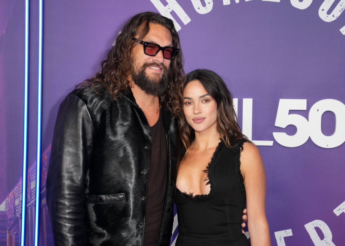 cinebuz's tweet photo. Adria Arjona &amp; Jason Momoa at the Peacock's "SNL 50: The Homecoming Concert" https://t.co/aebfBYrK79