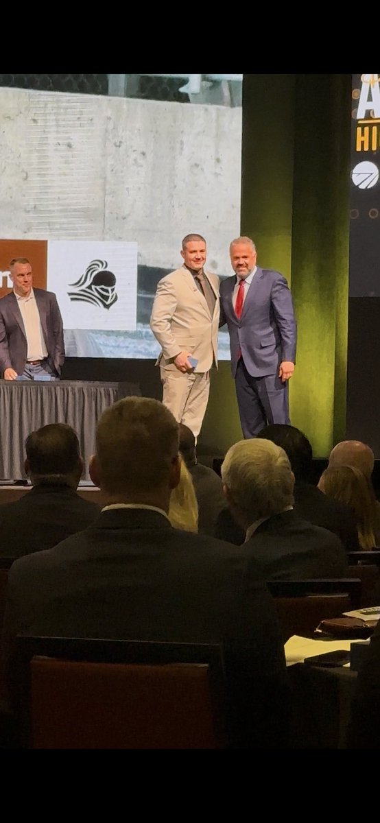 Thankful to be able to represent <a href="/WSFCA1/">WSFCA</a> Washington State and <a href="/royalknightsfb/">Royal Knights Football</a> at the <a href="/BroylesAward/">The Broyles Award</a> High School ceremony. It was truly a first class event. Humbled to be in the same room as all these amazing coaches from across the country. #wherewegoonewegoall