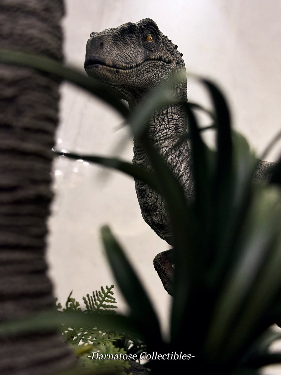 x_seaver's tweet image. Jurassic Park III
Velociraptor